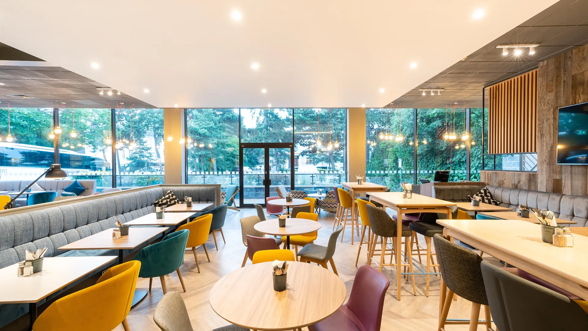 Holiday Inn Bournemouth By Ihg