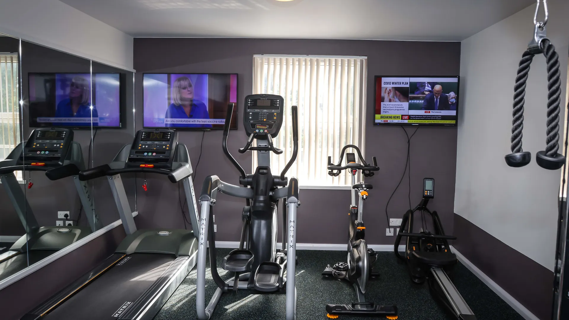 Holiday Inn Bournemouth By Ihg 4*,  United Kingdom